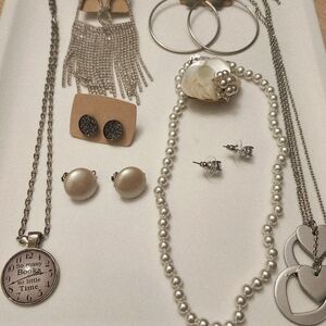 Pearls, Rhinestones And Hearts Jewelry Bundle